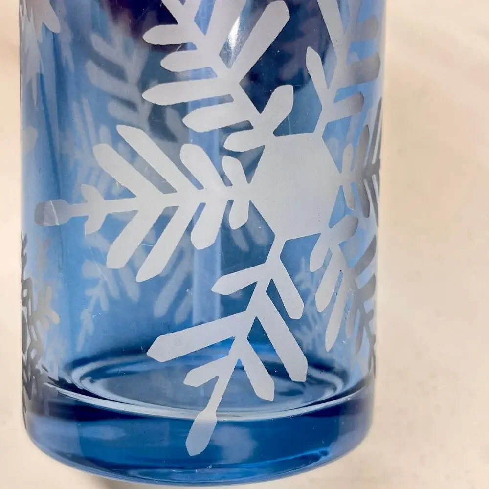 Snowflake Soap and Lotion Dispenser Glass 16oz.